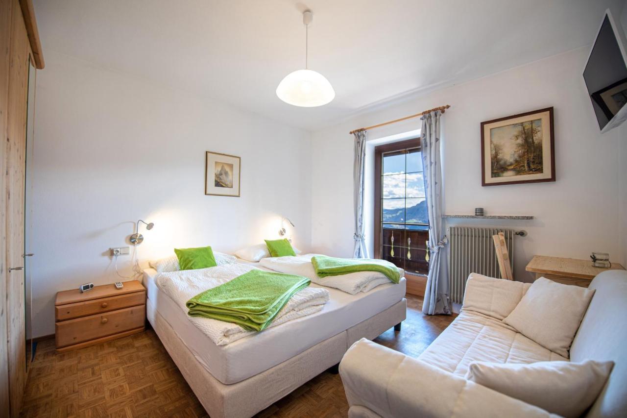 Bonichhof Hotel Laion Buitenkant foto