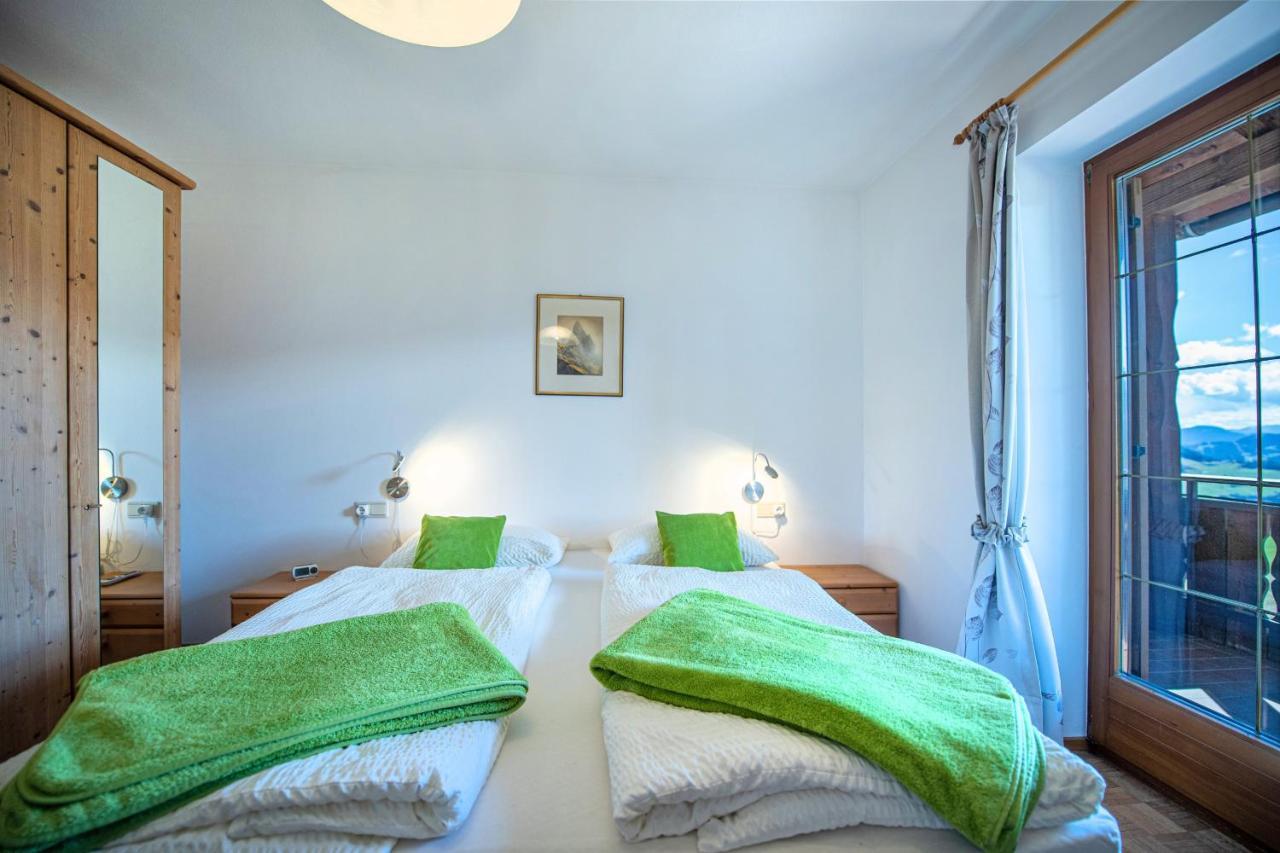 Bonichhof Hotel Laion Buitenkant foto